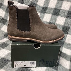 Floyd Chelsea boots